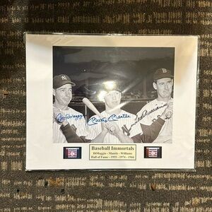 Mickey Mantle Joe DiMaggio had Williams autographed photo matted profess…​